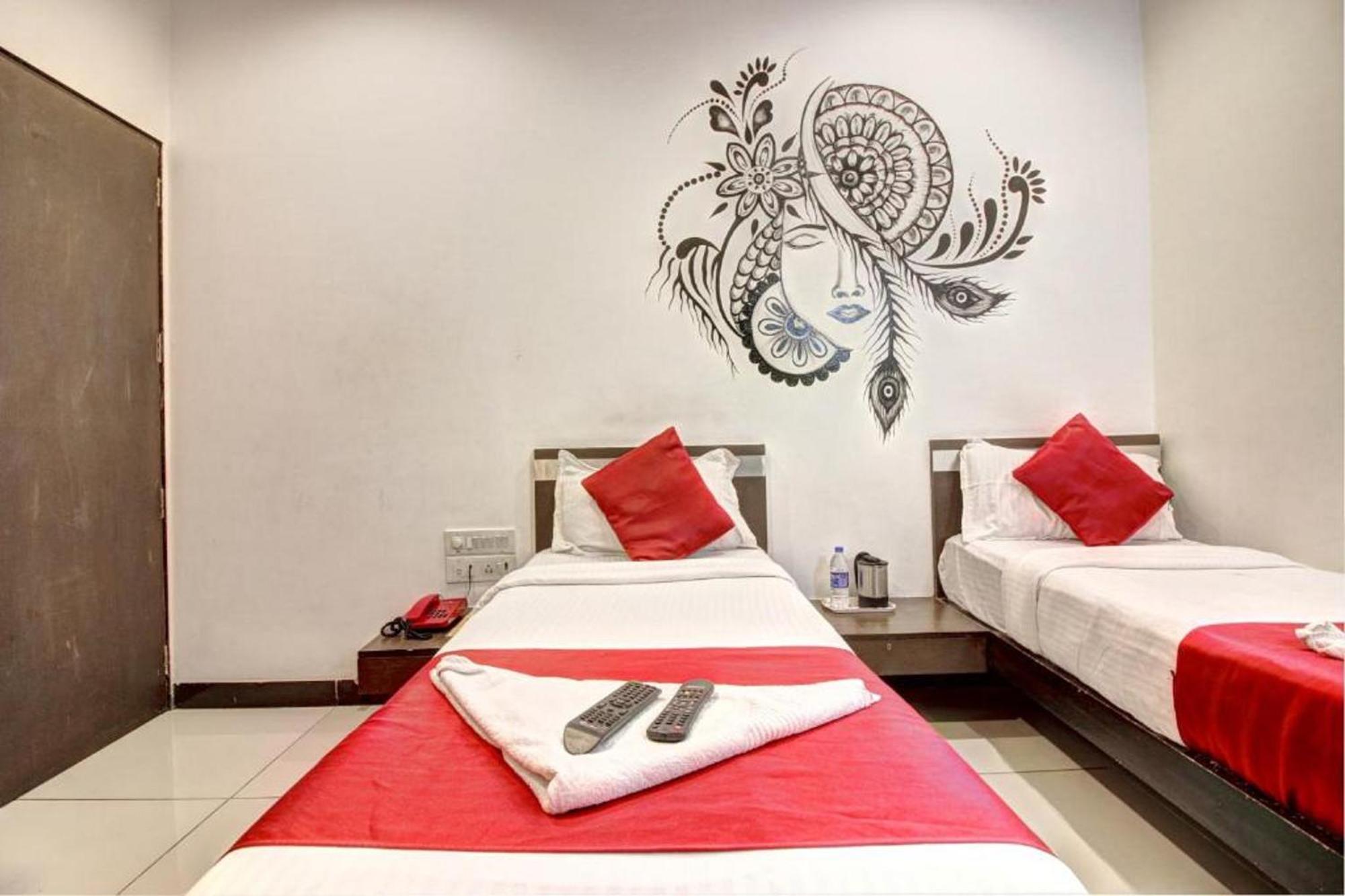 Hotel Sunshine Airport Bombay Esterno foto
