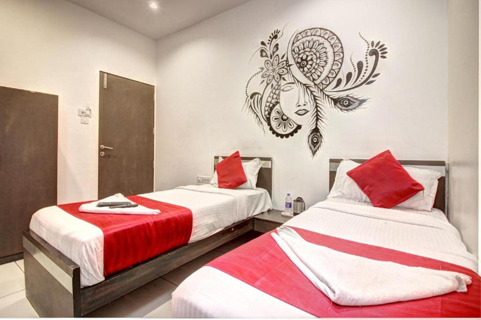 Hotel Sunshine Airport Bombay Esterno foto