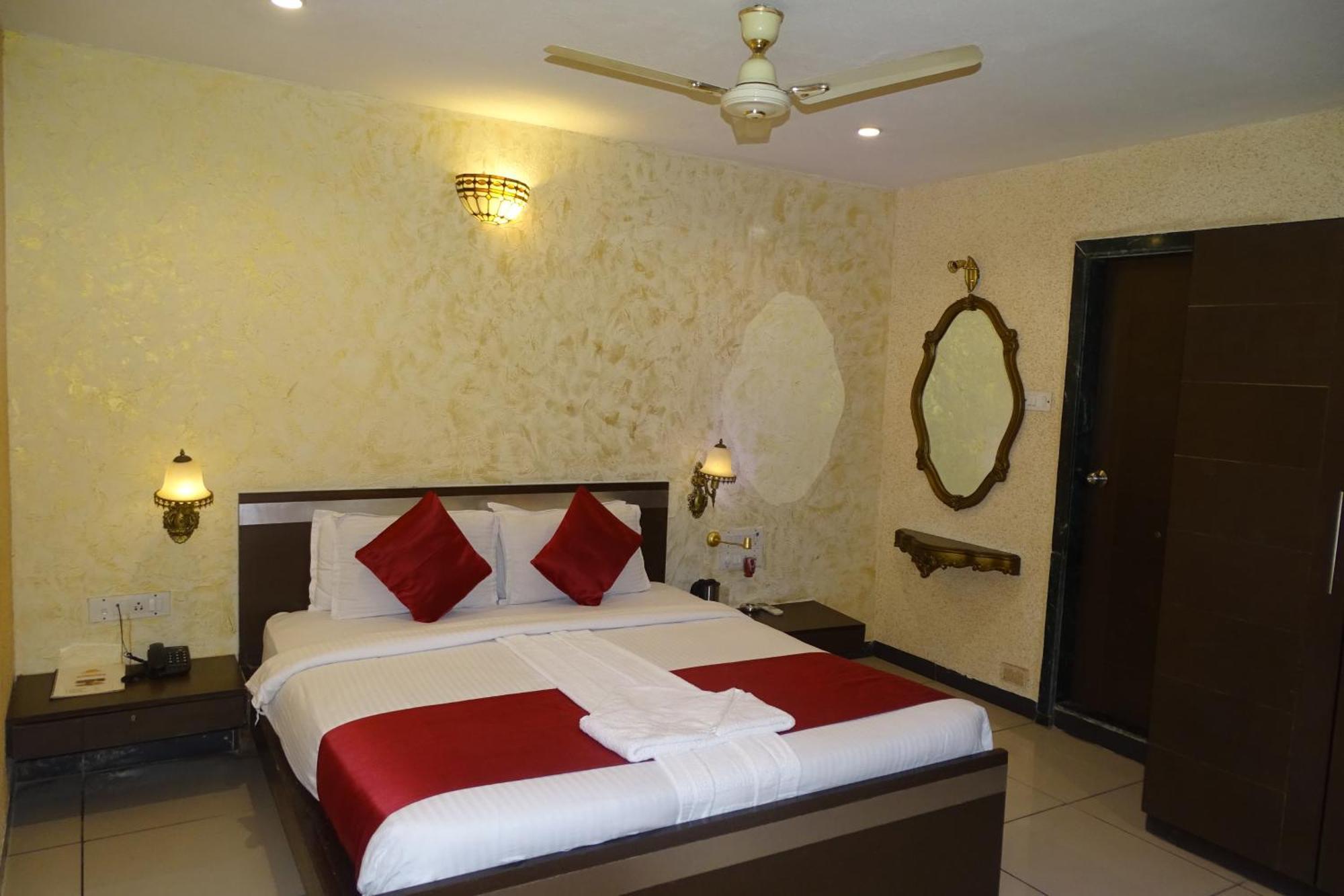 Hotel Sunshine Airport Bombay Esterno foto