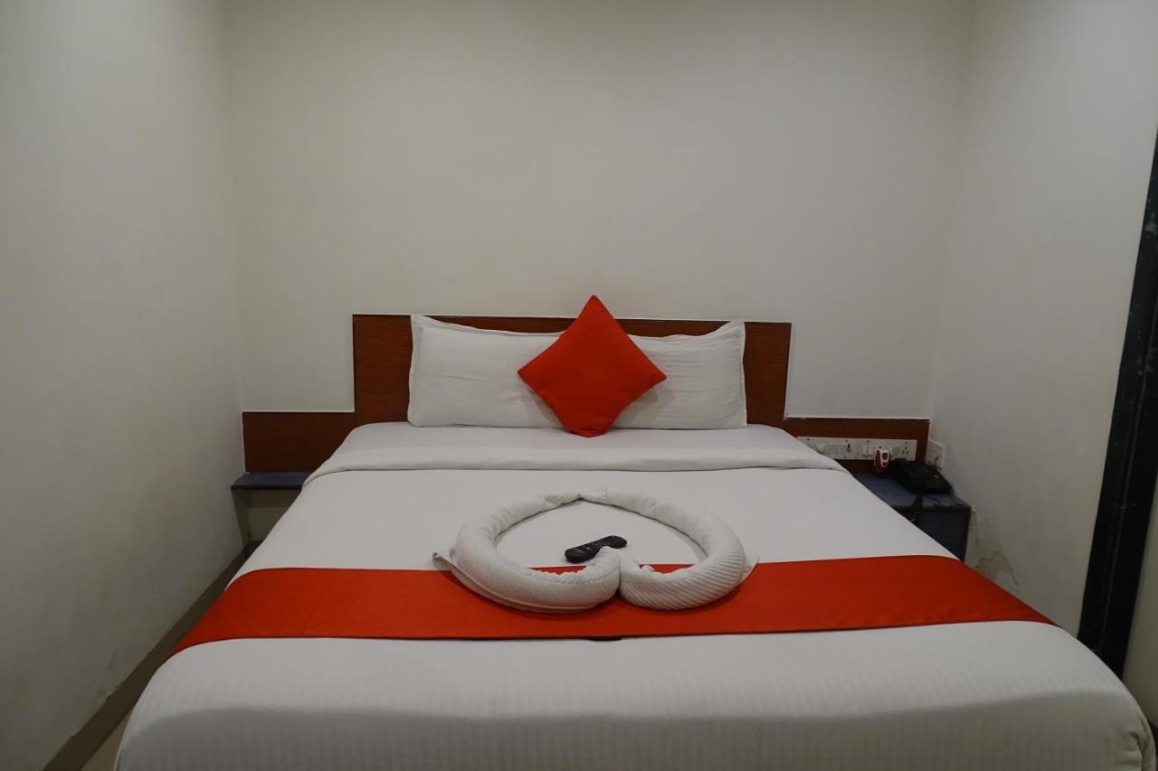 Hotel Sunshine Airport Bombay Esterno foto