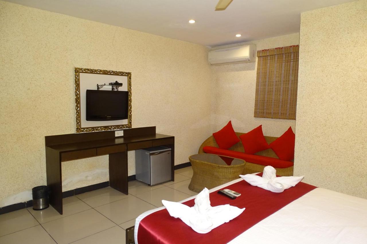 Hotel Sunshine Airport Bombay Esterno foto