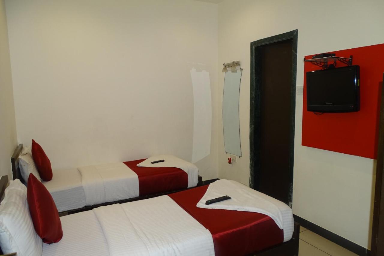 Hotel Sunshine Airport Bombay Esterno foto