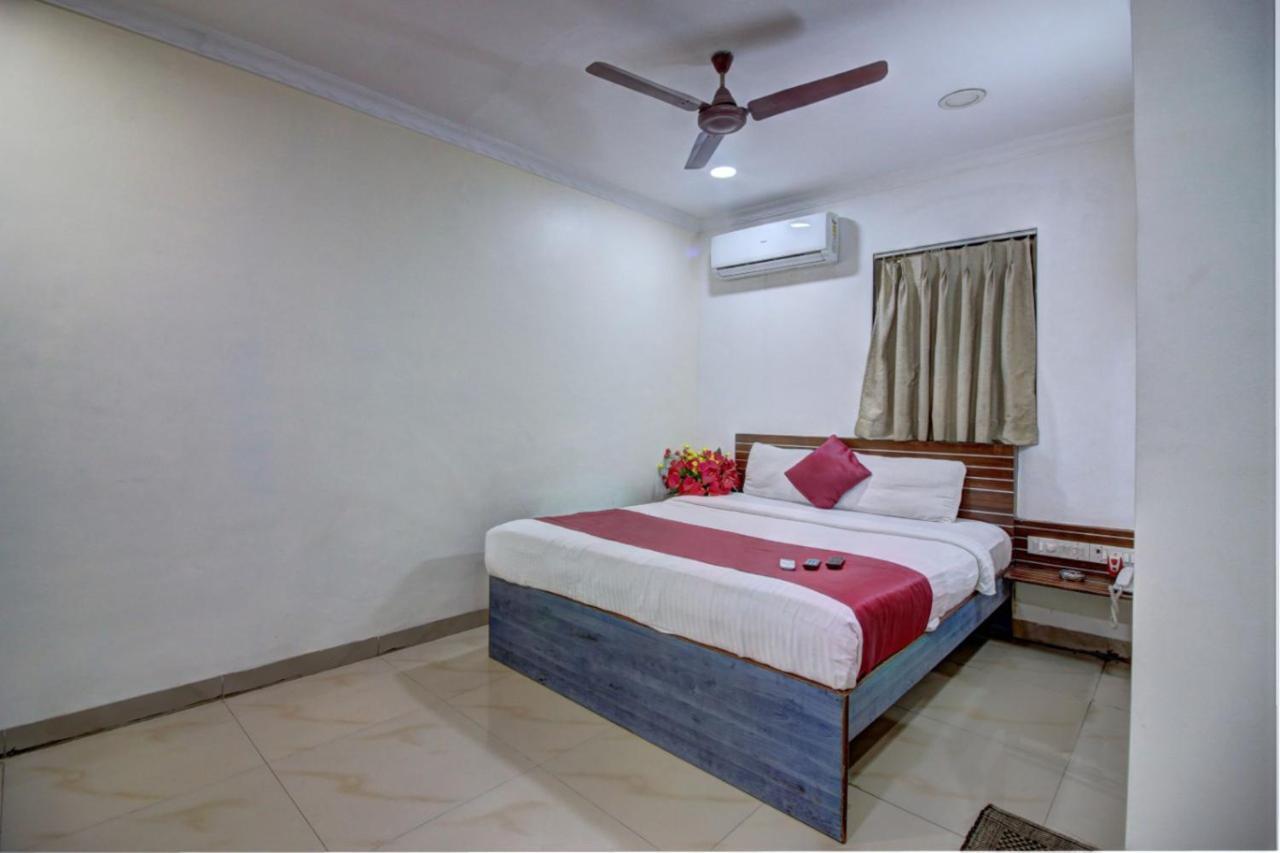 Hotel Sunshine Airport Bombay Esterno foto